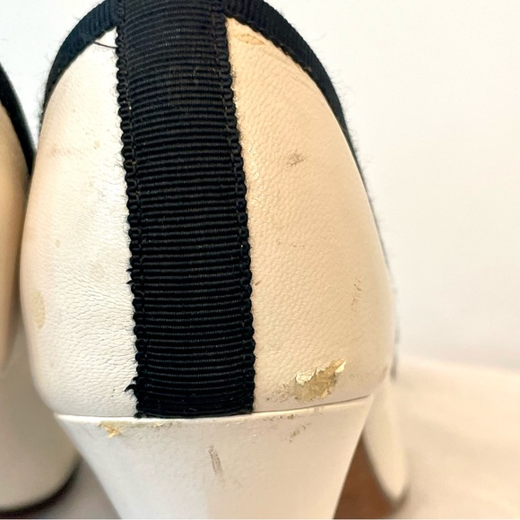 Marc By Marc Jacobs Leather Heels w/Bow, Ivory/Black, damage on heel, 39.5 - Picture 11 of 13
